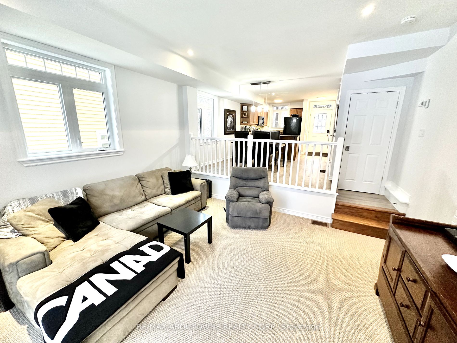 1579 Anstruther Lake Road #20