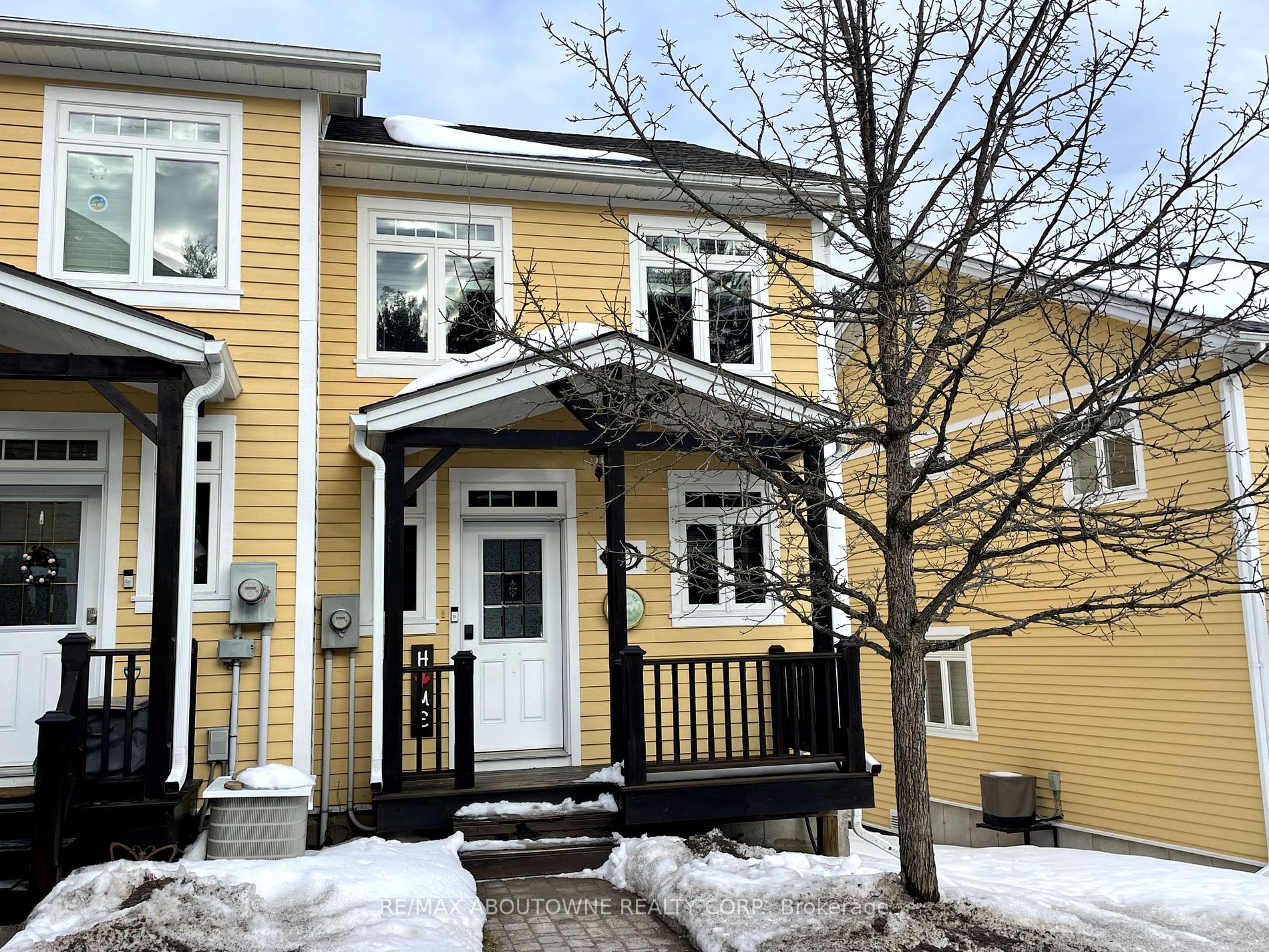 1579 Anstruther Lake Road #20