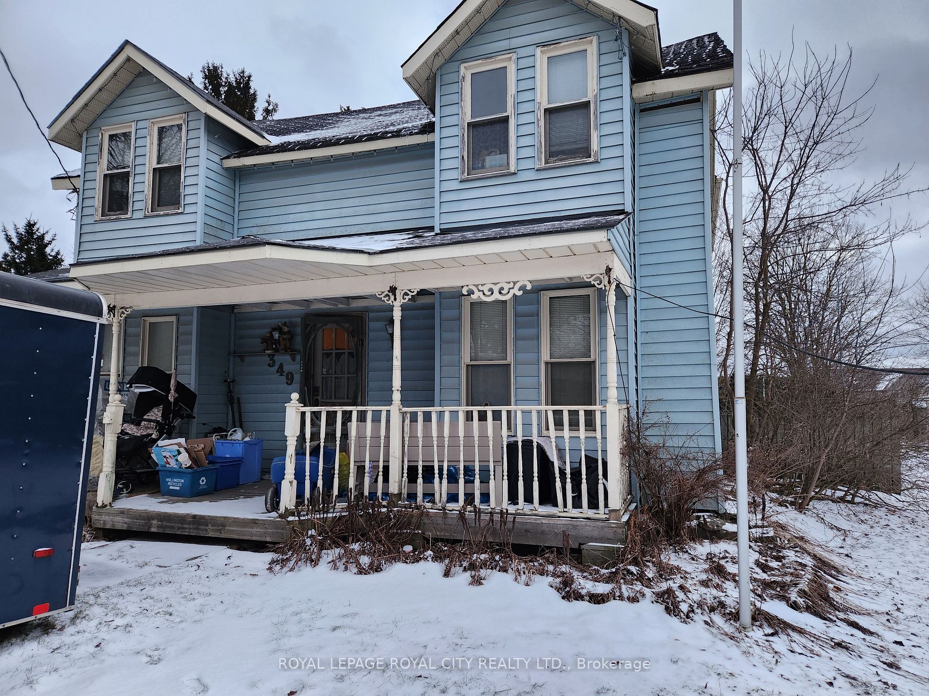 349 Smith St