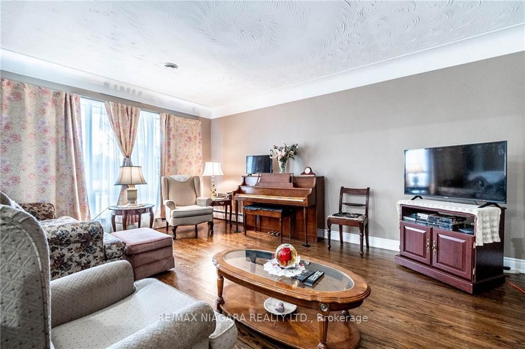 72 Sanatorium Rd