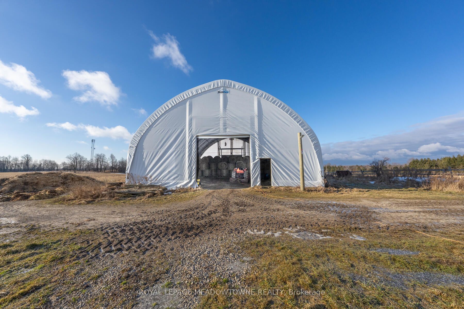 8863 Wellington 124 Road