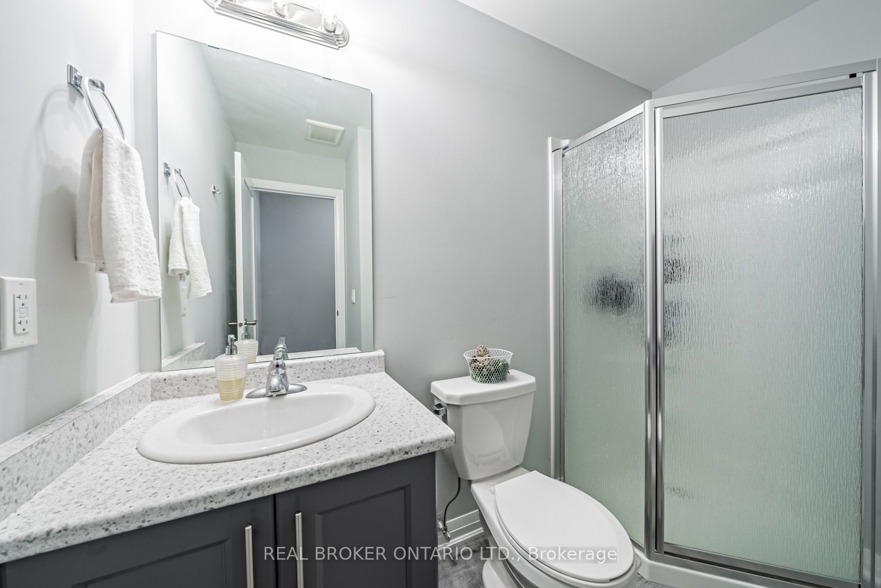 26 Aqua Lane