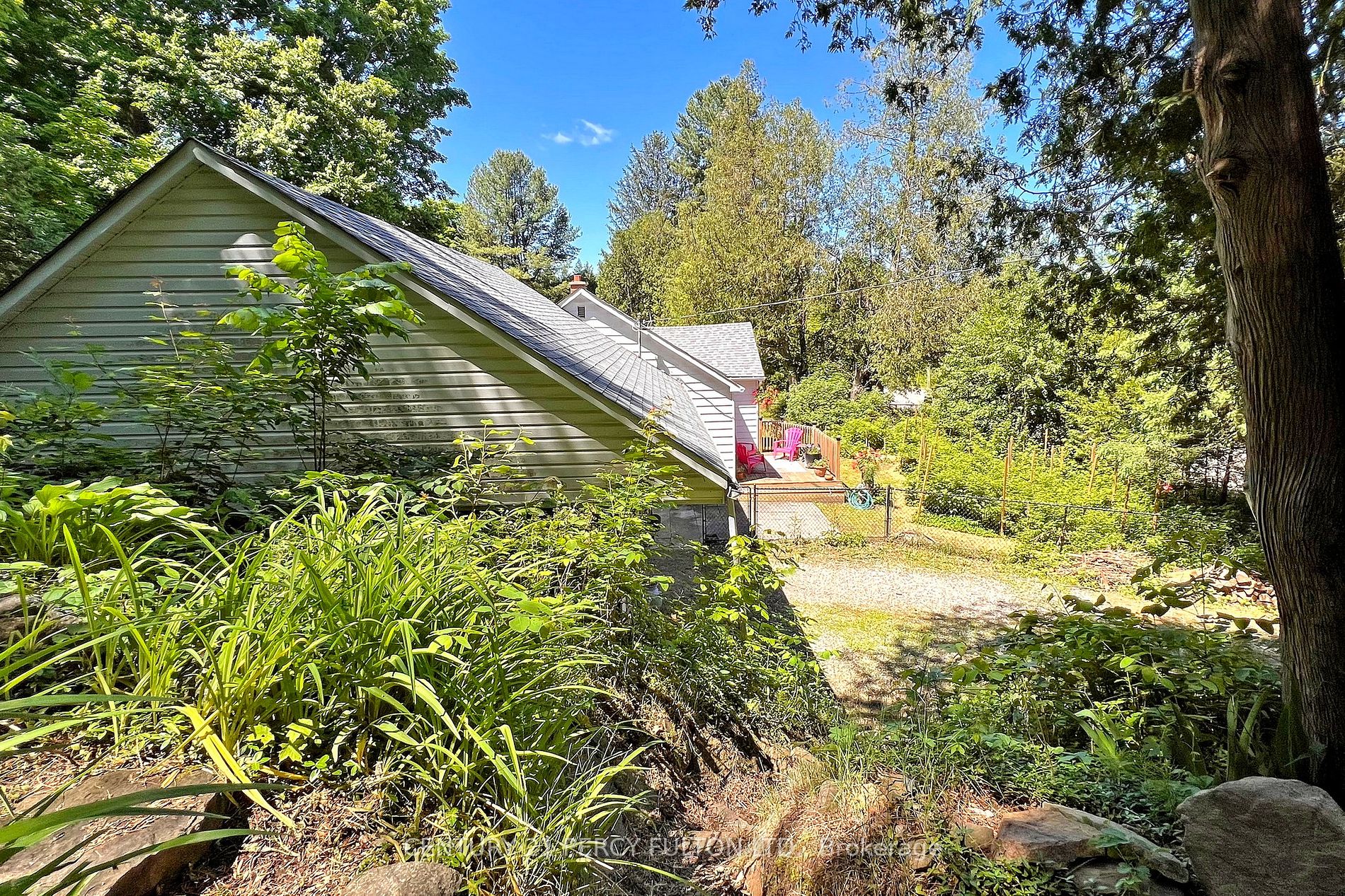 308142 Hockley Road