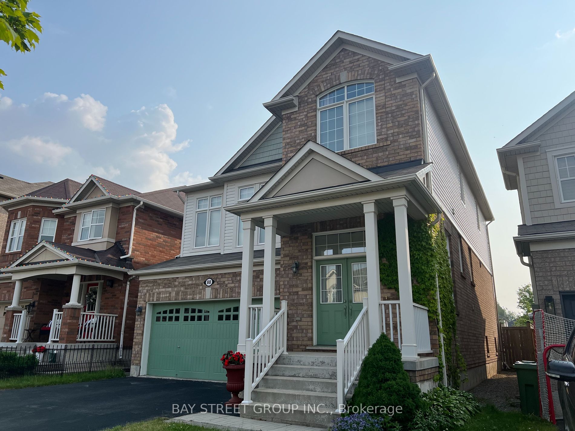 88 Cranston Street