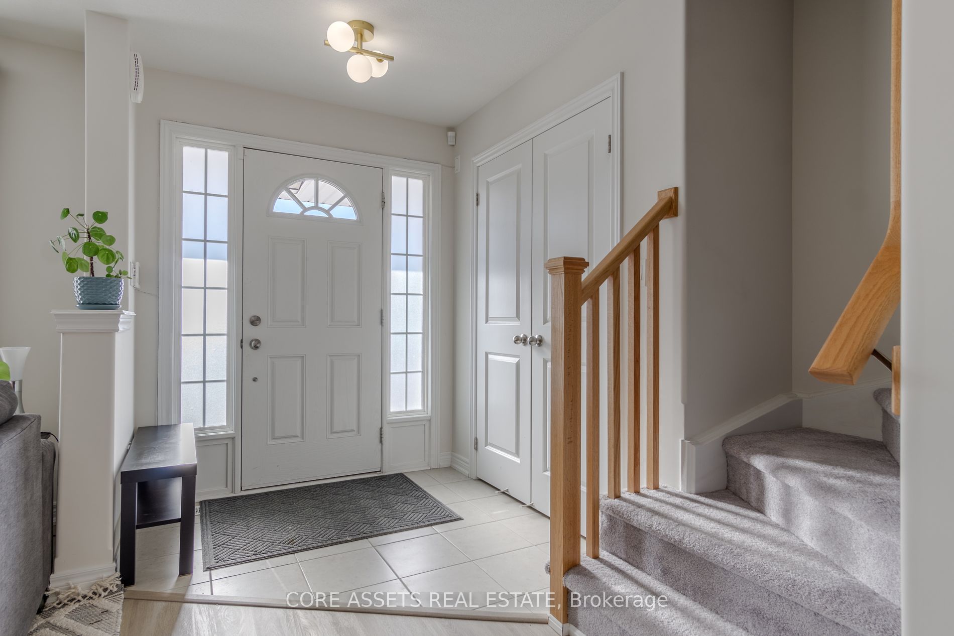 883 Broadway Boulevard