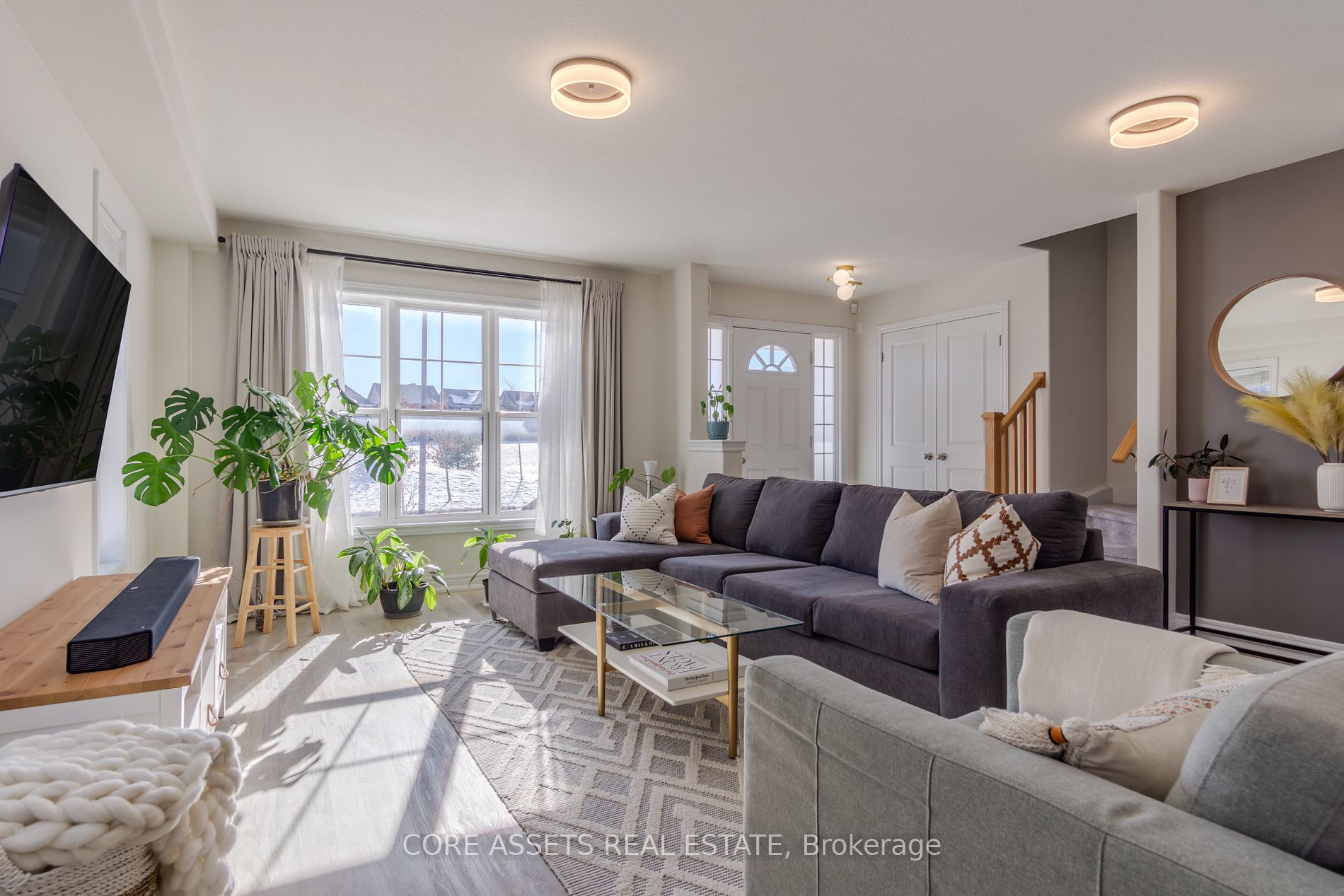 883 Broadway Boulevard