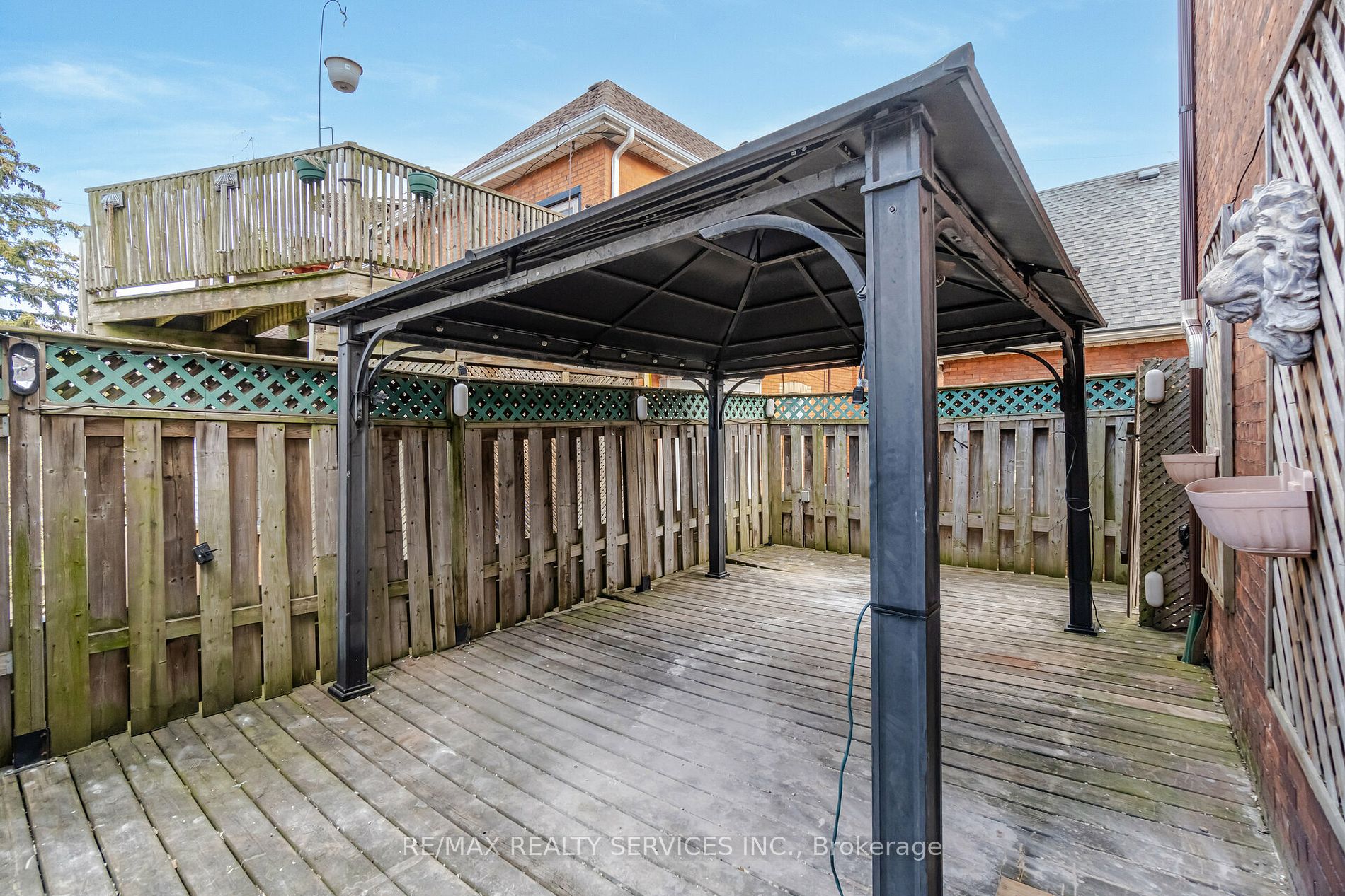 39 Alanson Street