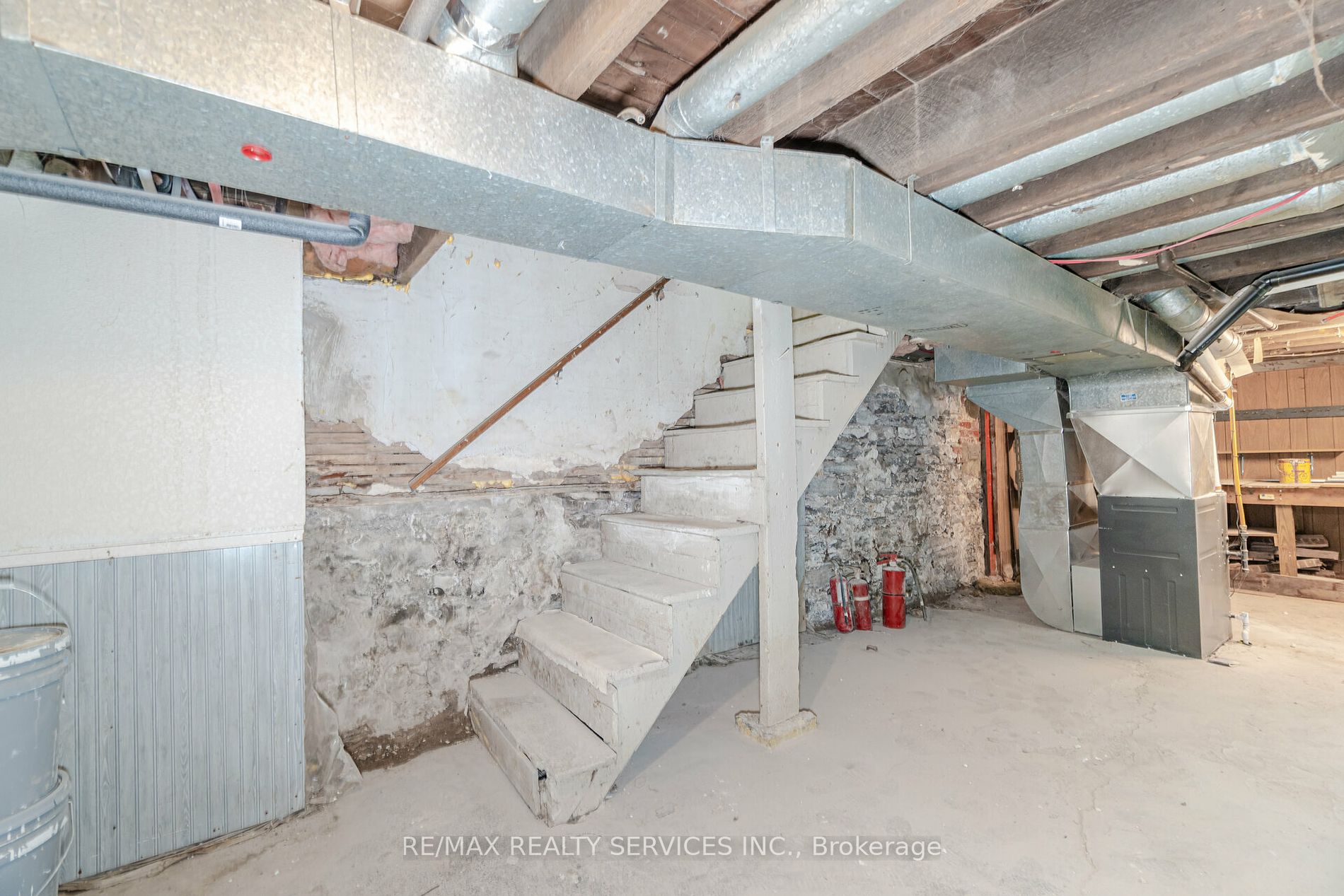 39 Alanson Street
