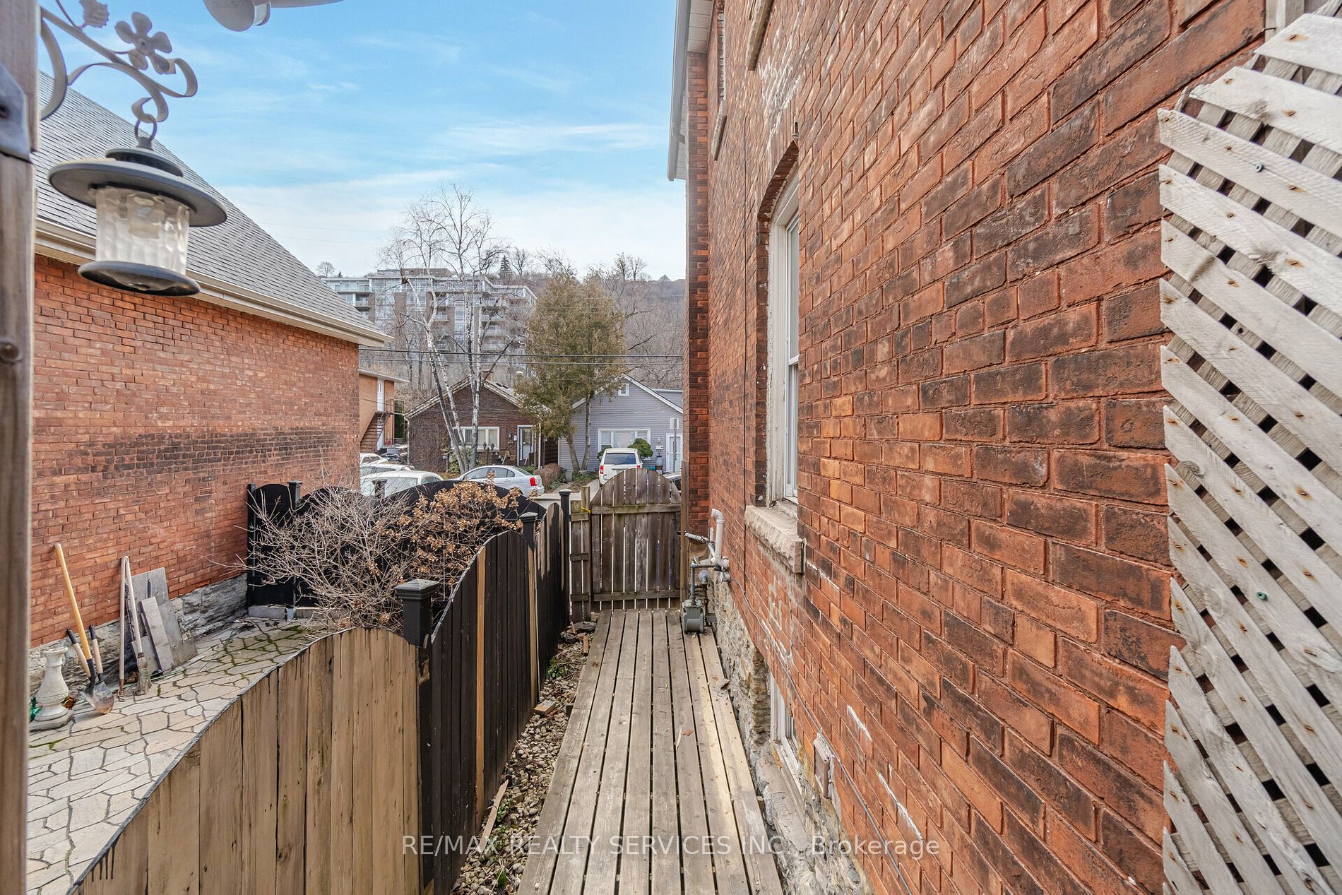 39 Alanson Street
