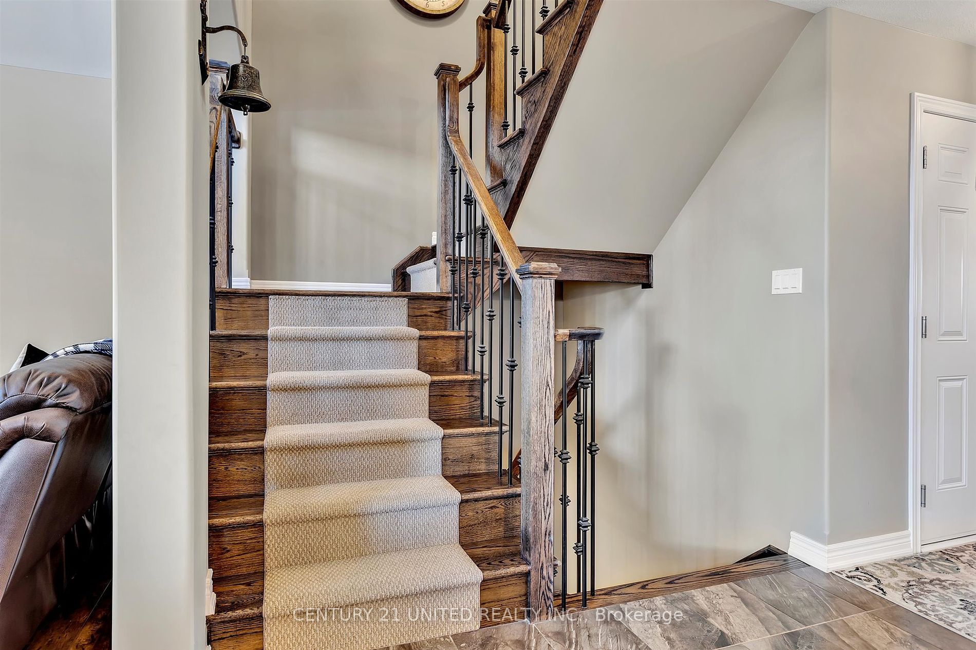 15 Brackendale Trail