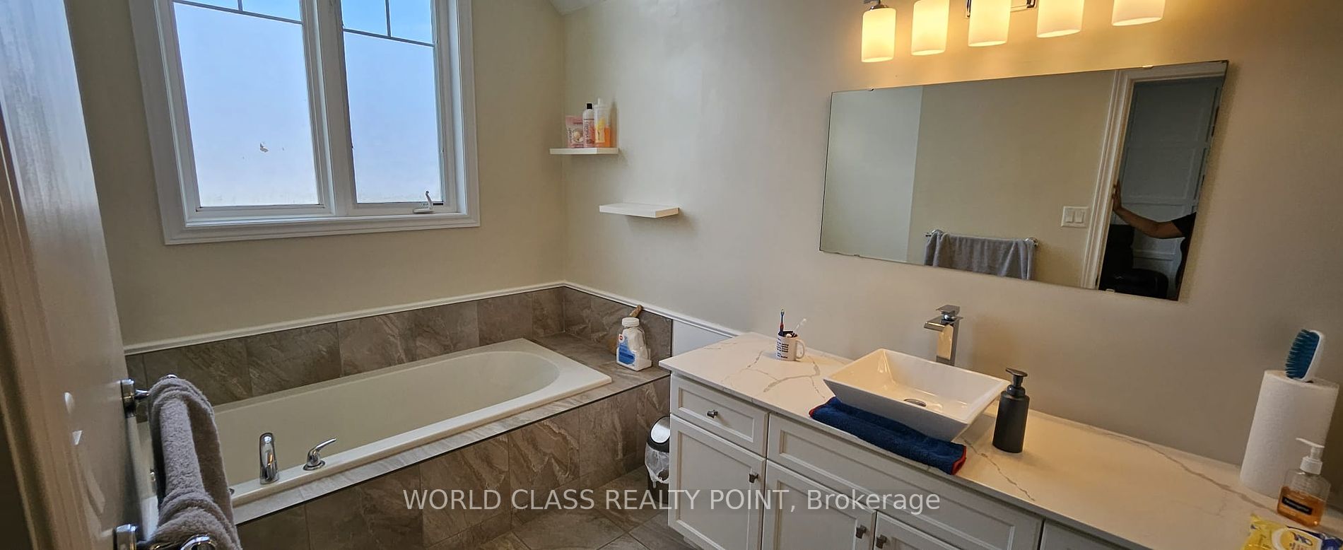 98 Shoreview Pl, #15