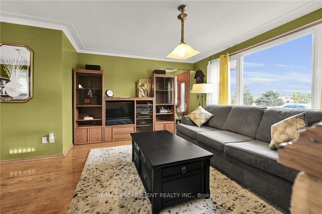 135 Nash Rd N