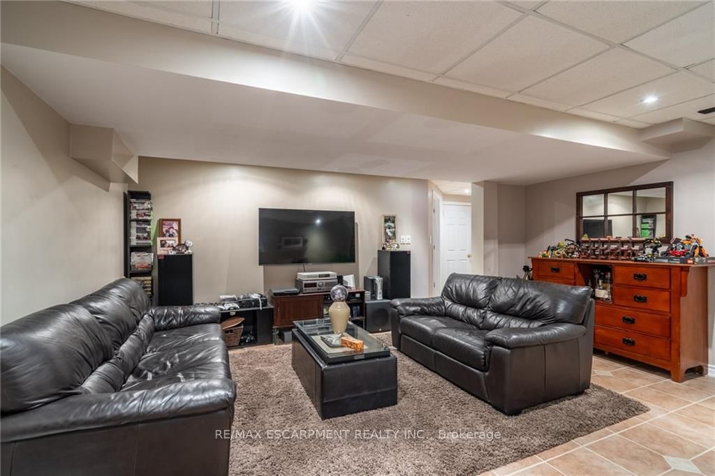177 Highgate Hts
