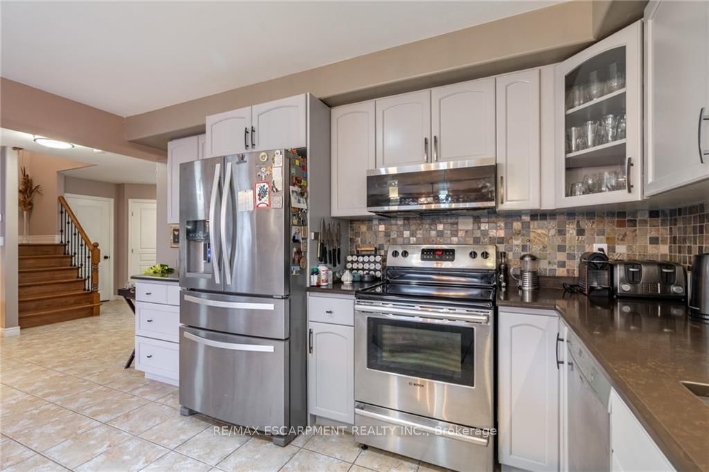 177 Highgate Hts
