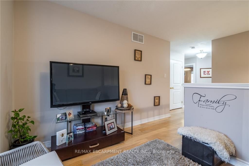 177 Highgate Hts