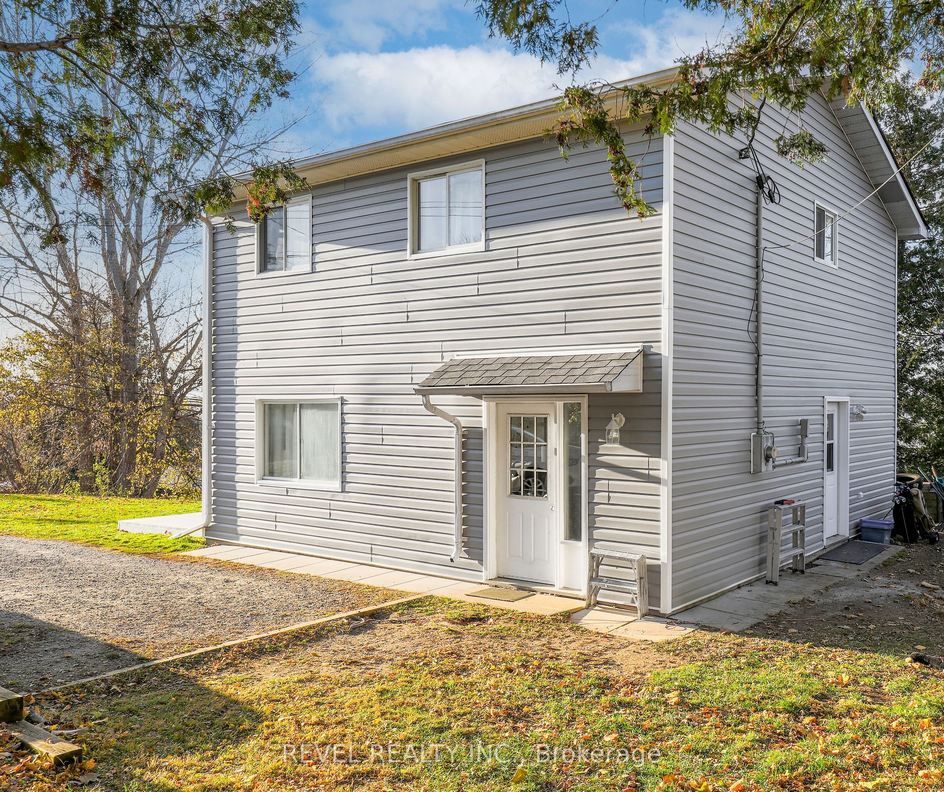 36 Birchcliff Avenue