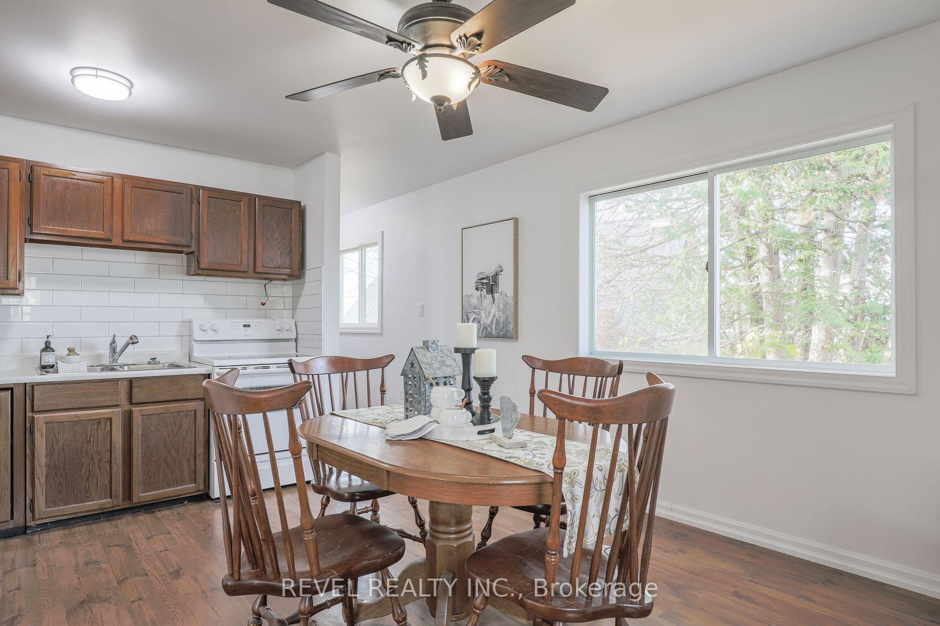 36 Birchcliff Avenue