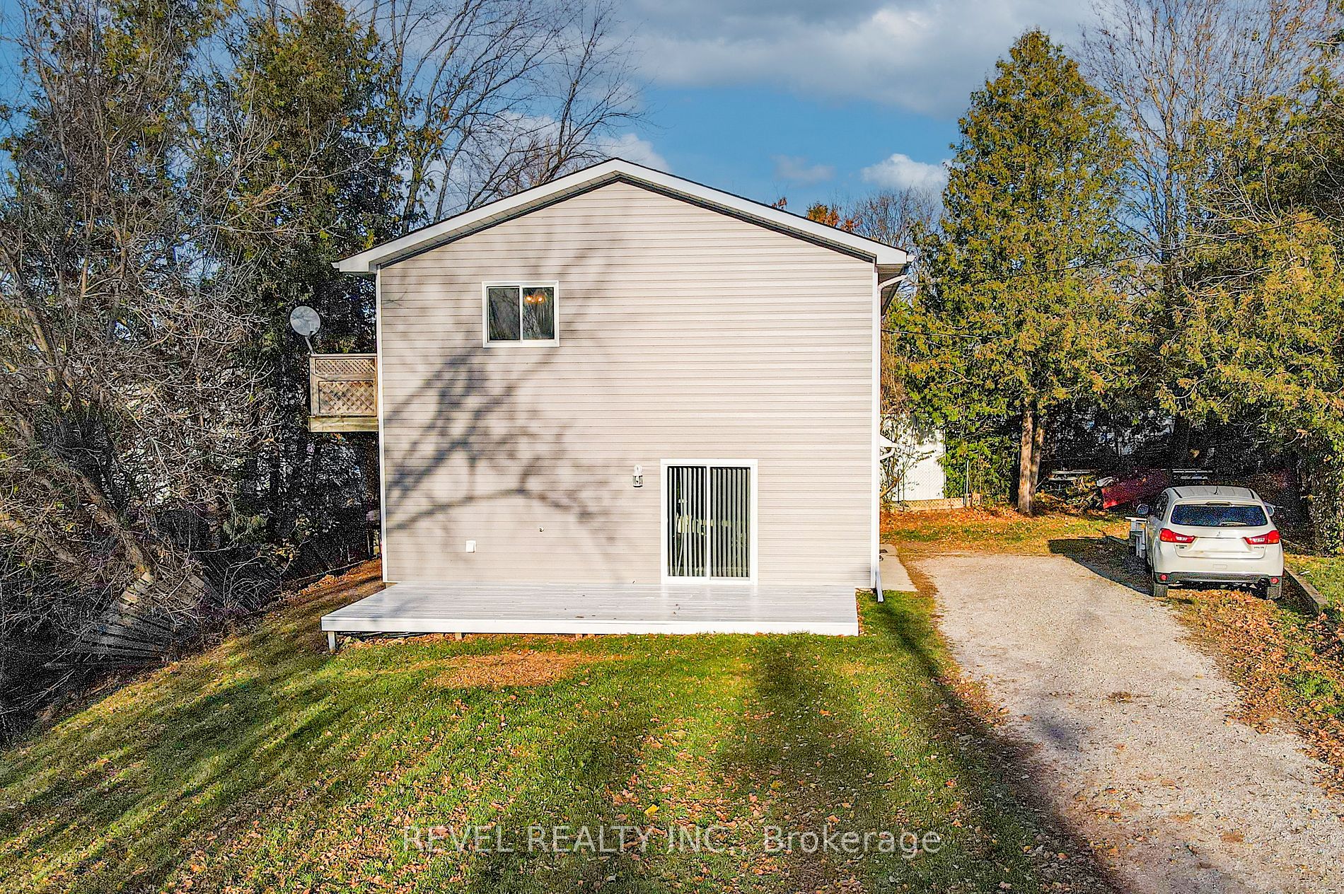36 Birchcliff Avenue