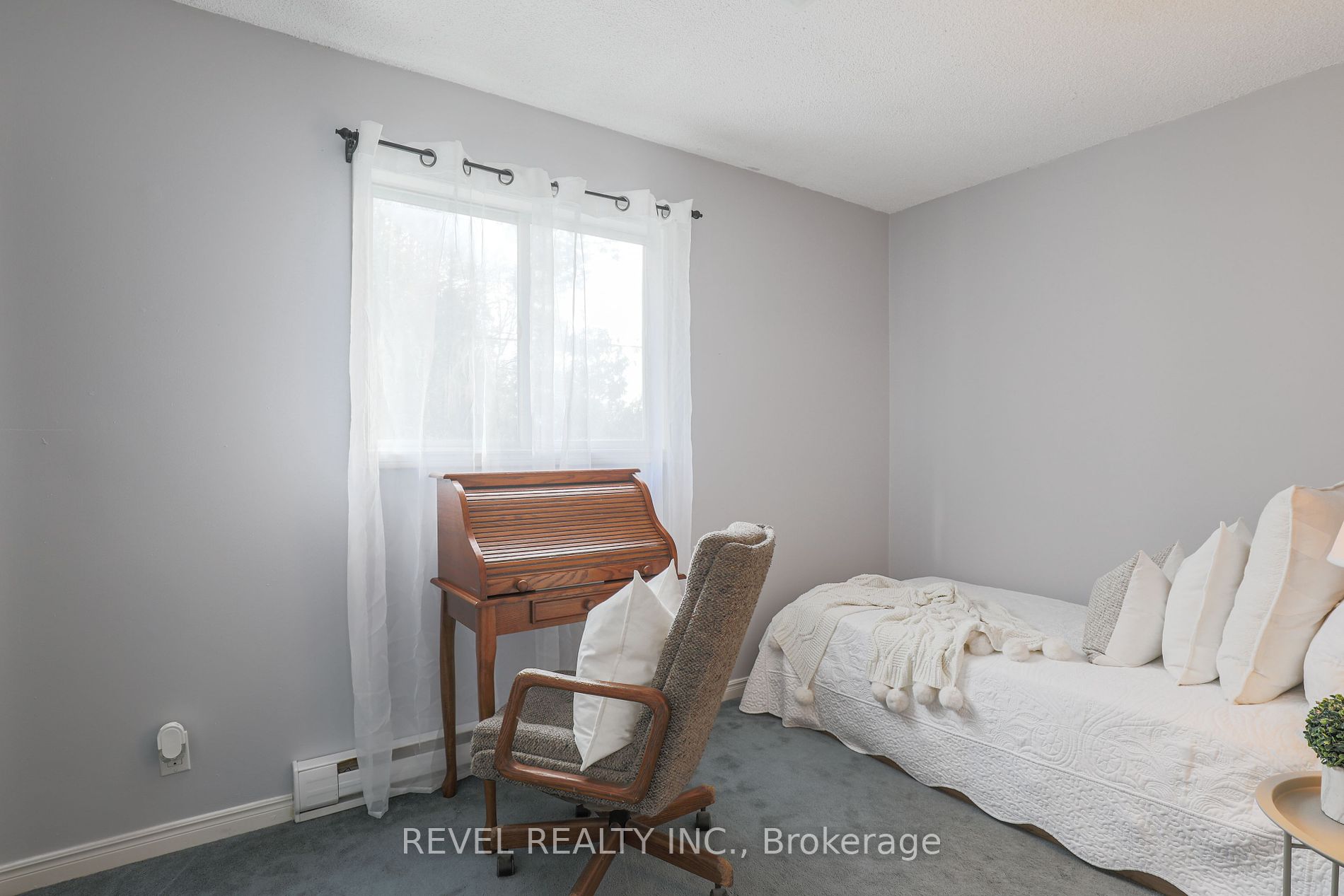 36 Birchcliff Avenue