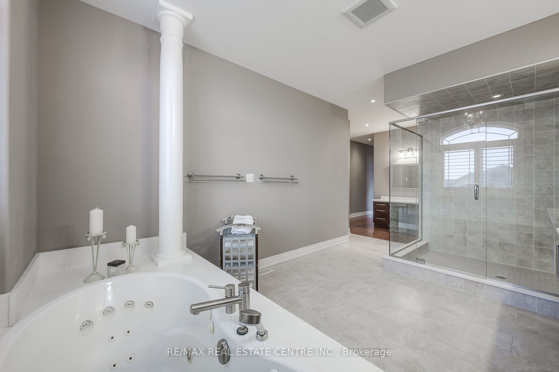 4072 Highland Park Drive