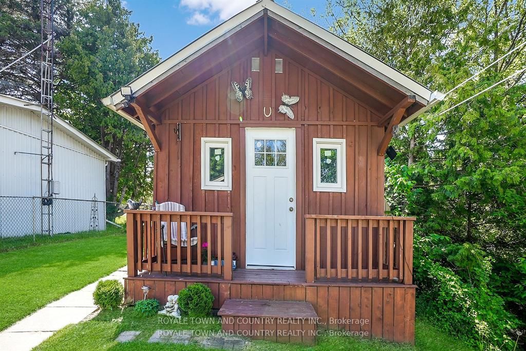93 Driftwood Shores Rd