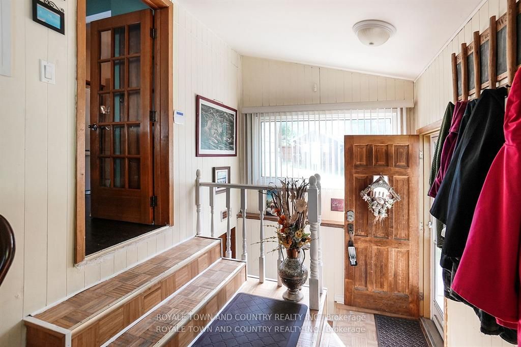93 Driftwood Shores Rd