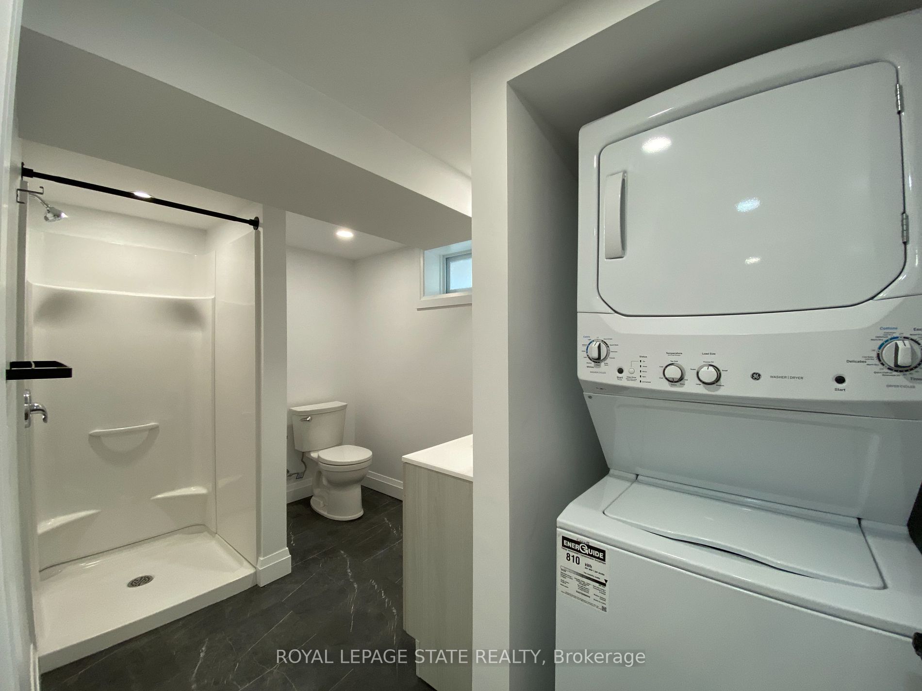 24 Sandalwood Avenue #Lower