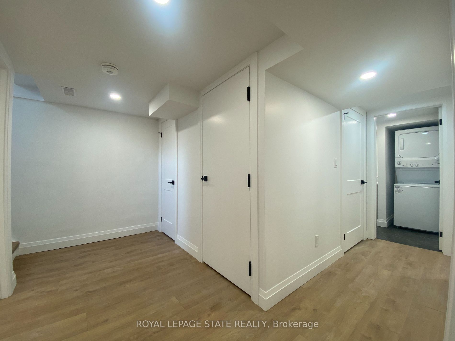 24 Sandalwood Avenue #Lower