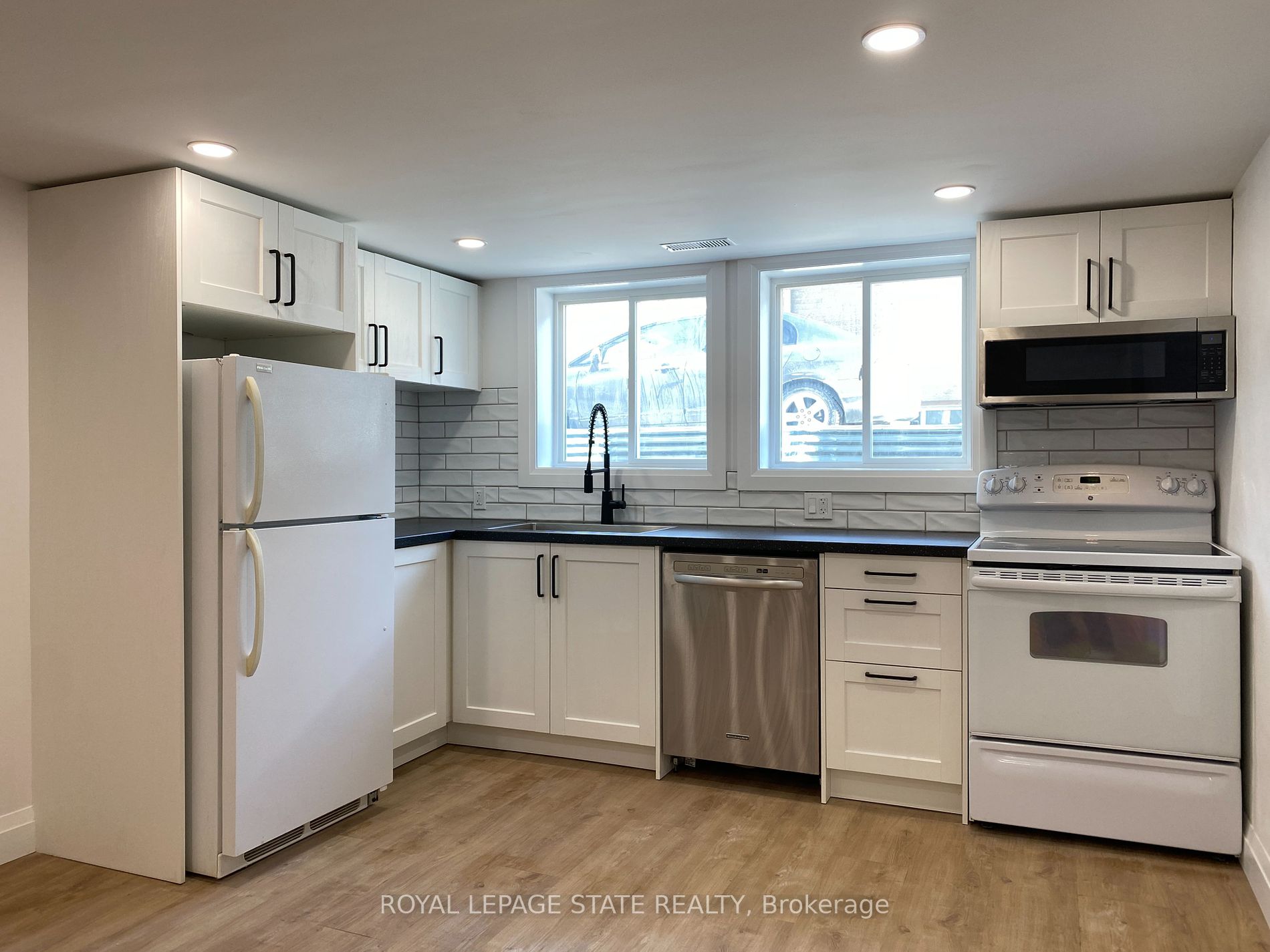24 Sandalwood Avenue #Lower