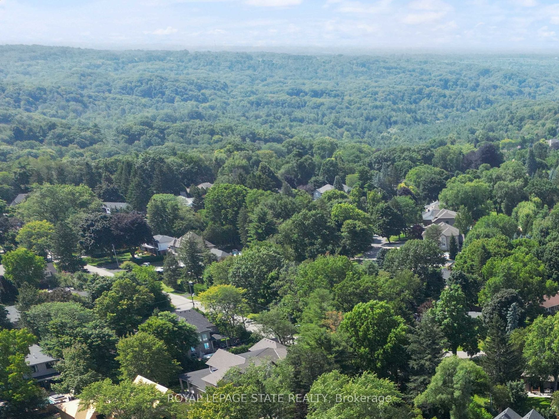 262 Brookview Crt