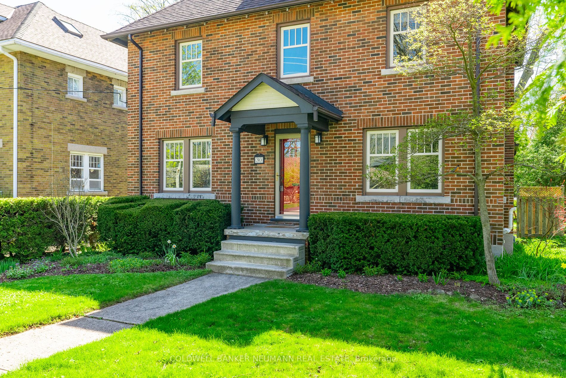 30 Dean Avenue