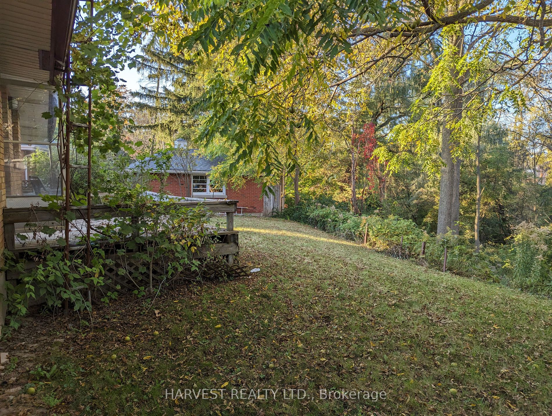 22 MONTGOMERY Road
