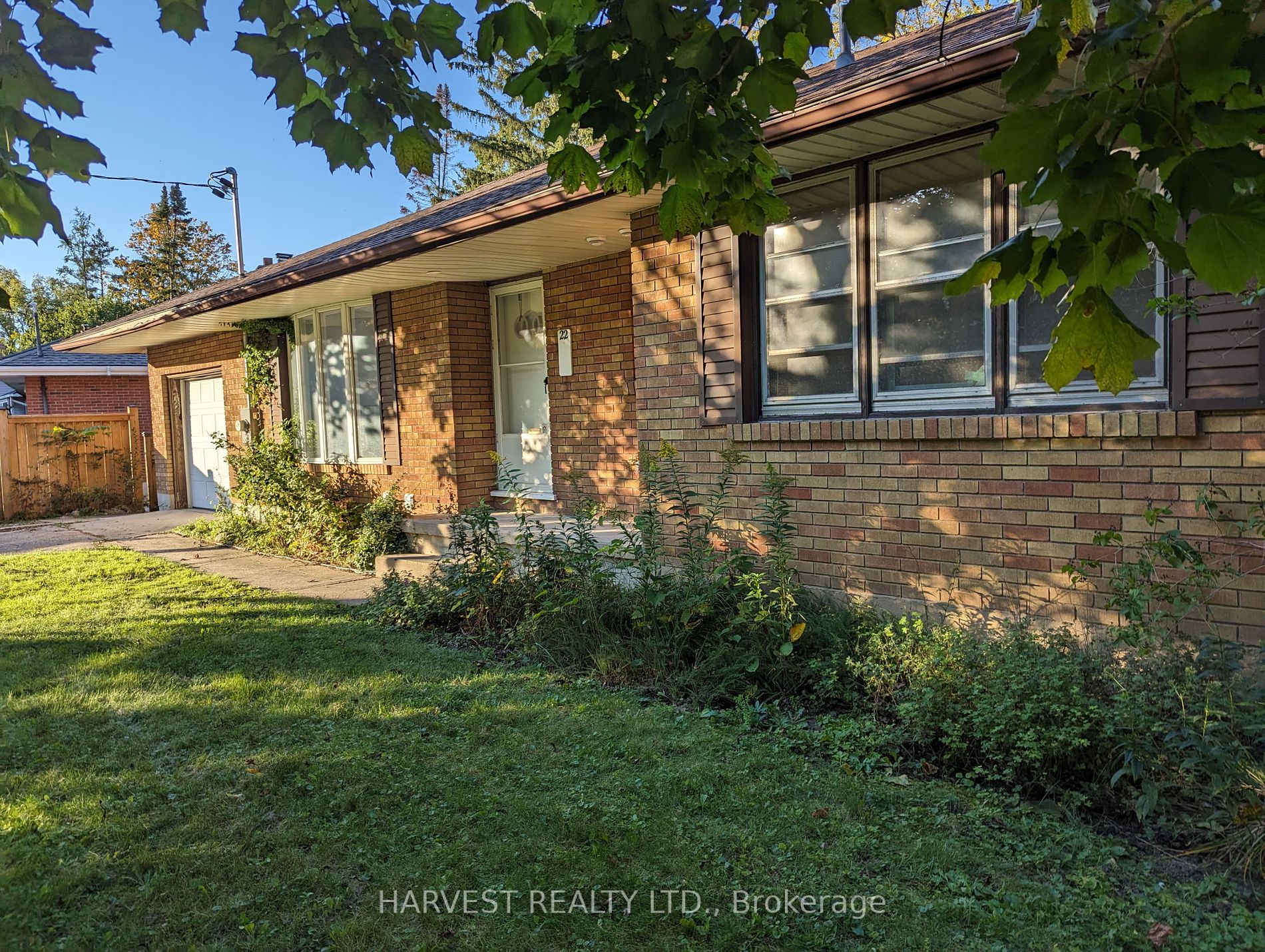 22 MONTGOMERY Road
