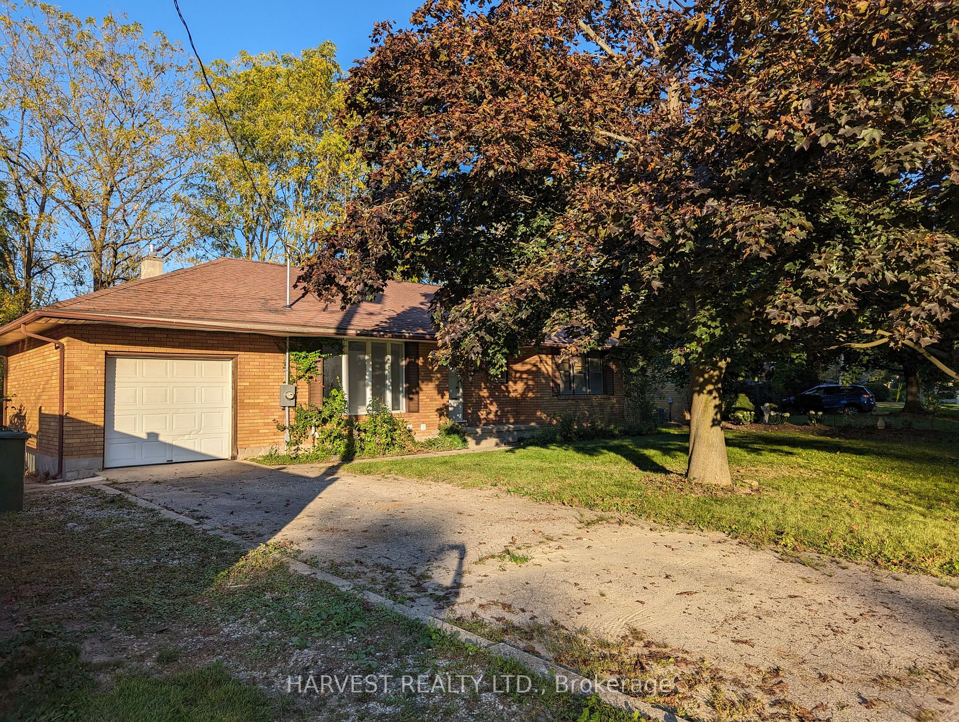 22 MONTGOMERY Road