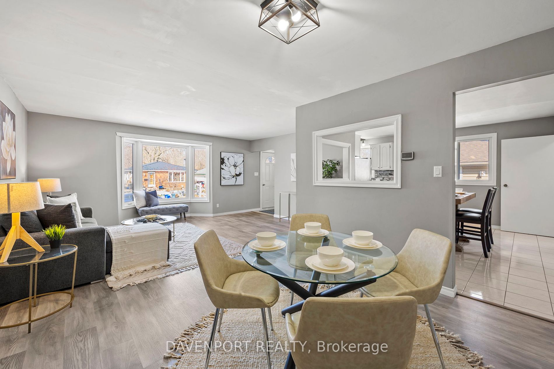 65 Blackhorne Crescent