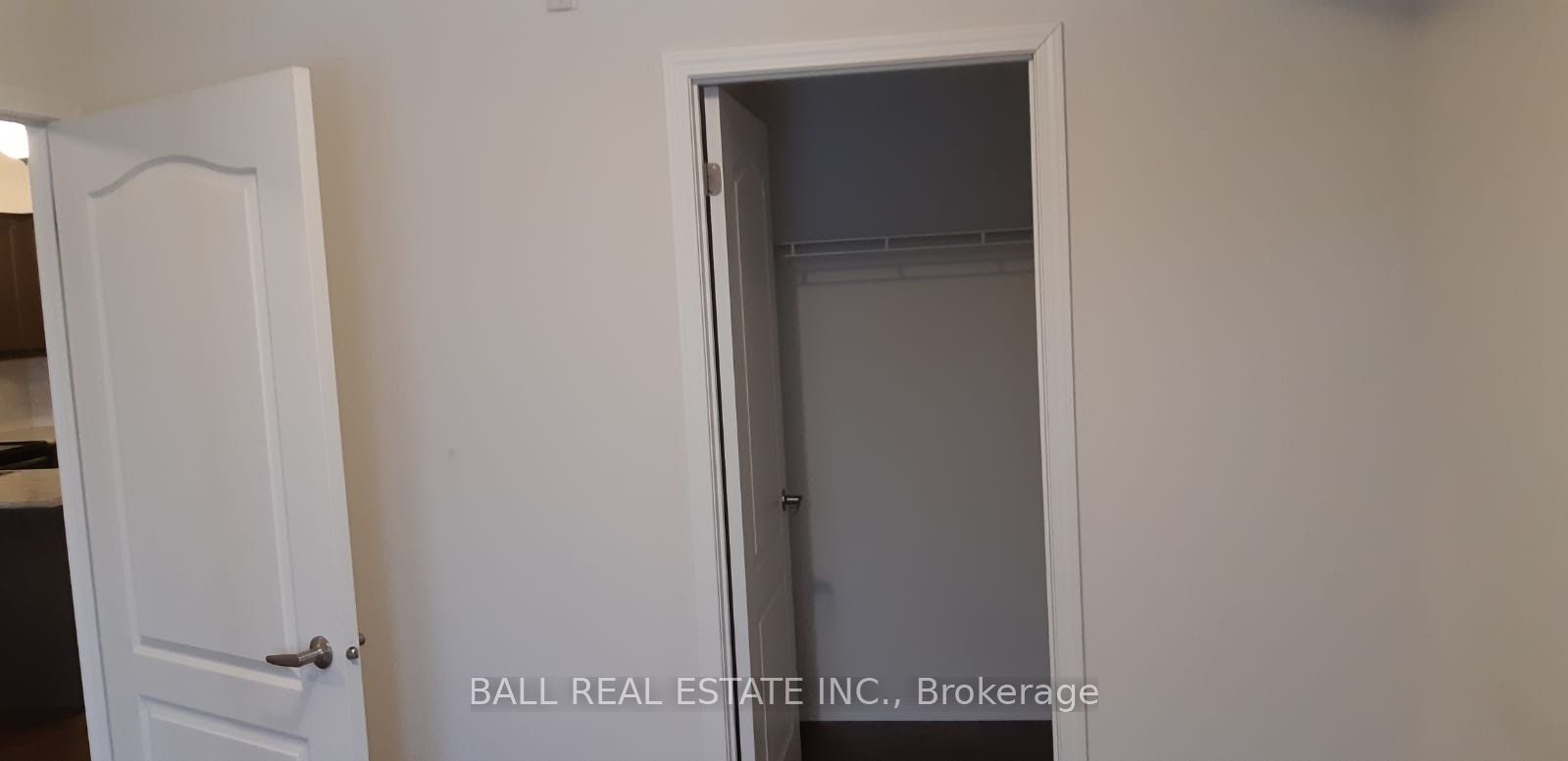 910 Wentworth Street #102