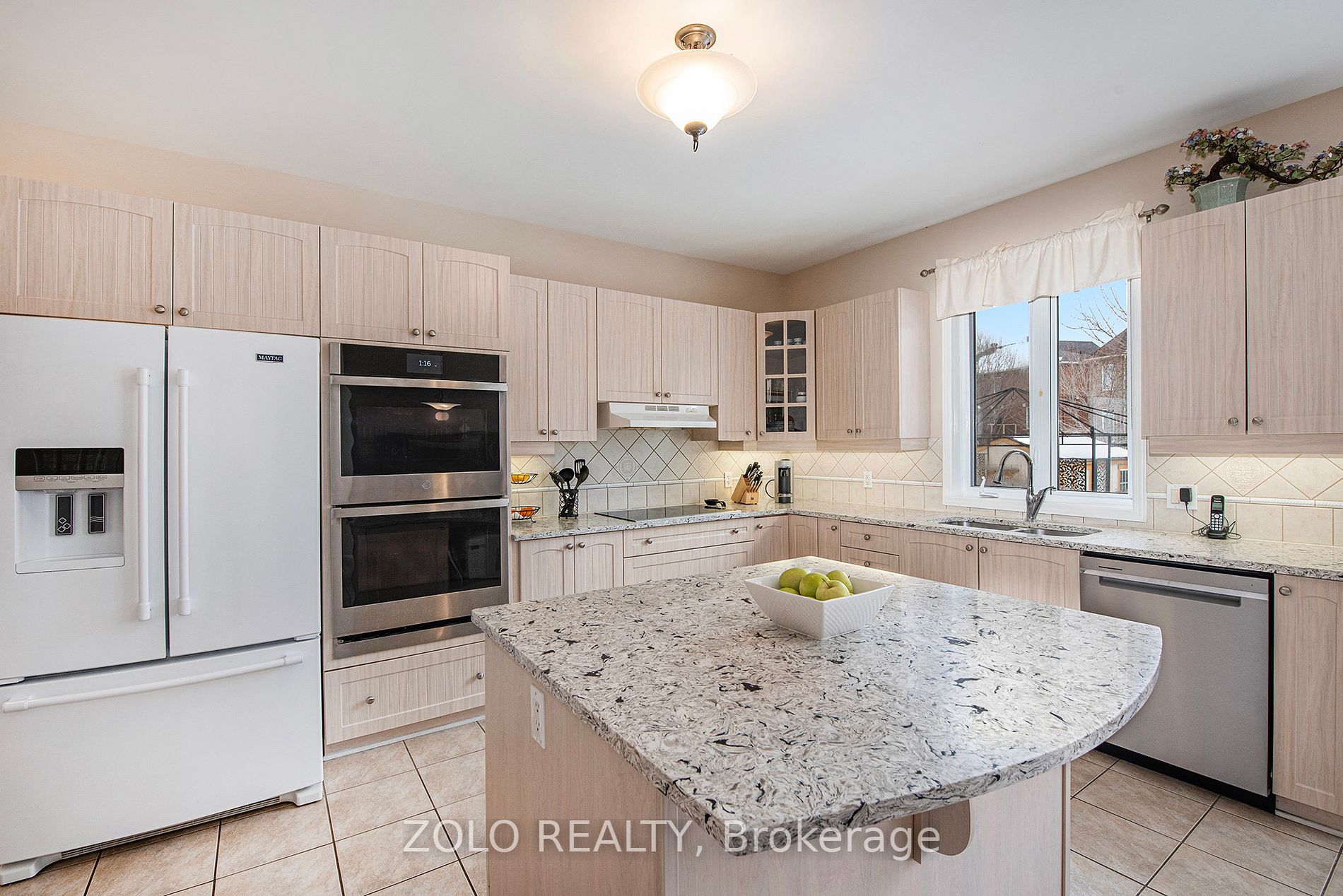 68 Tradewinds Drive