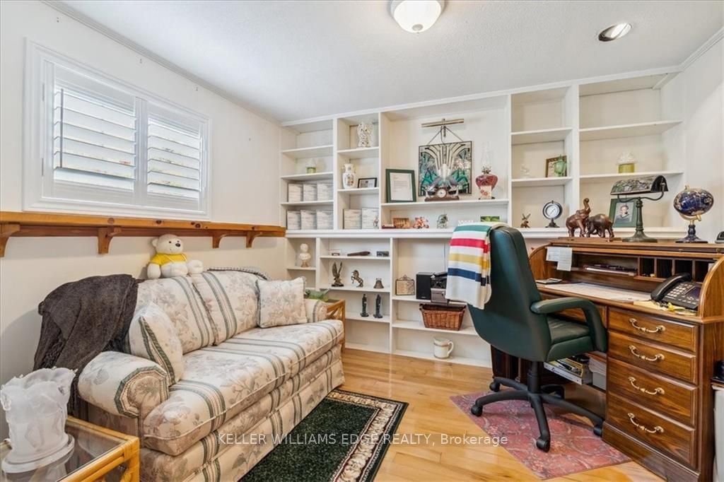 534 Concession 8 Road E