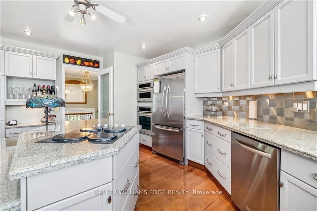 534 Concession 8 Road E
