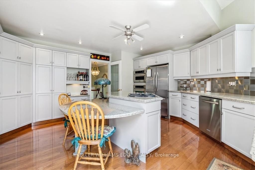 534 Concession 8 Road E