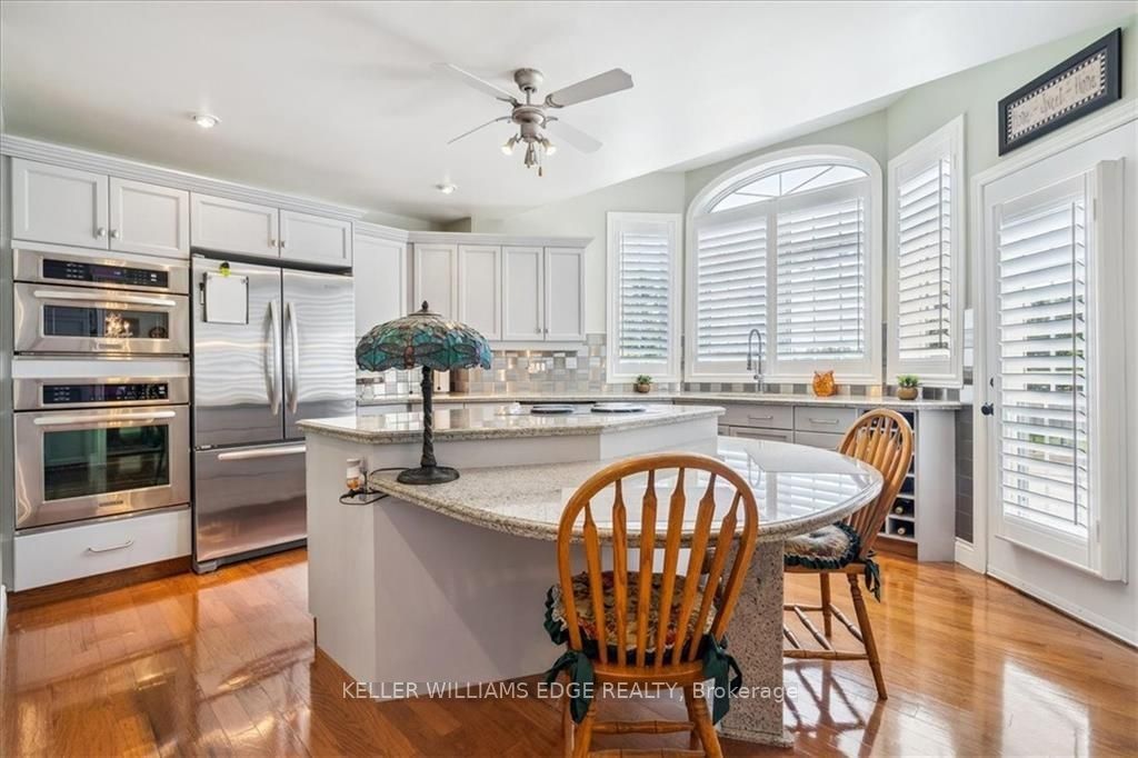 534 Concession 8 Road E