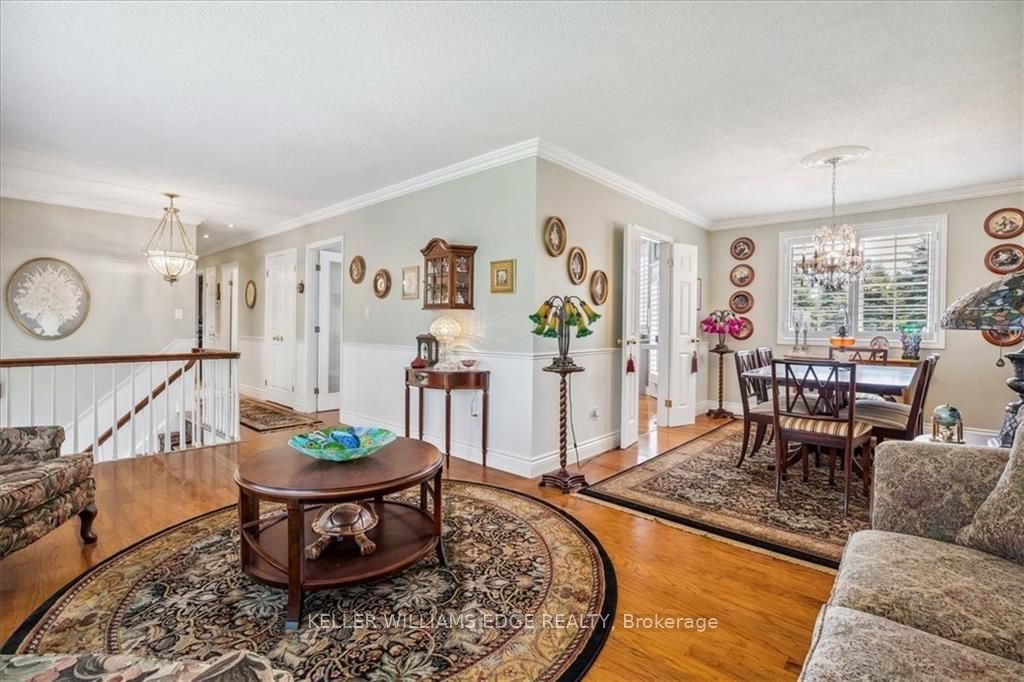 534 Concession 8 Road E