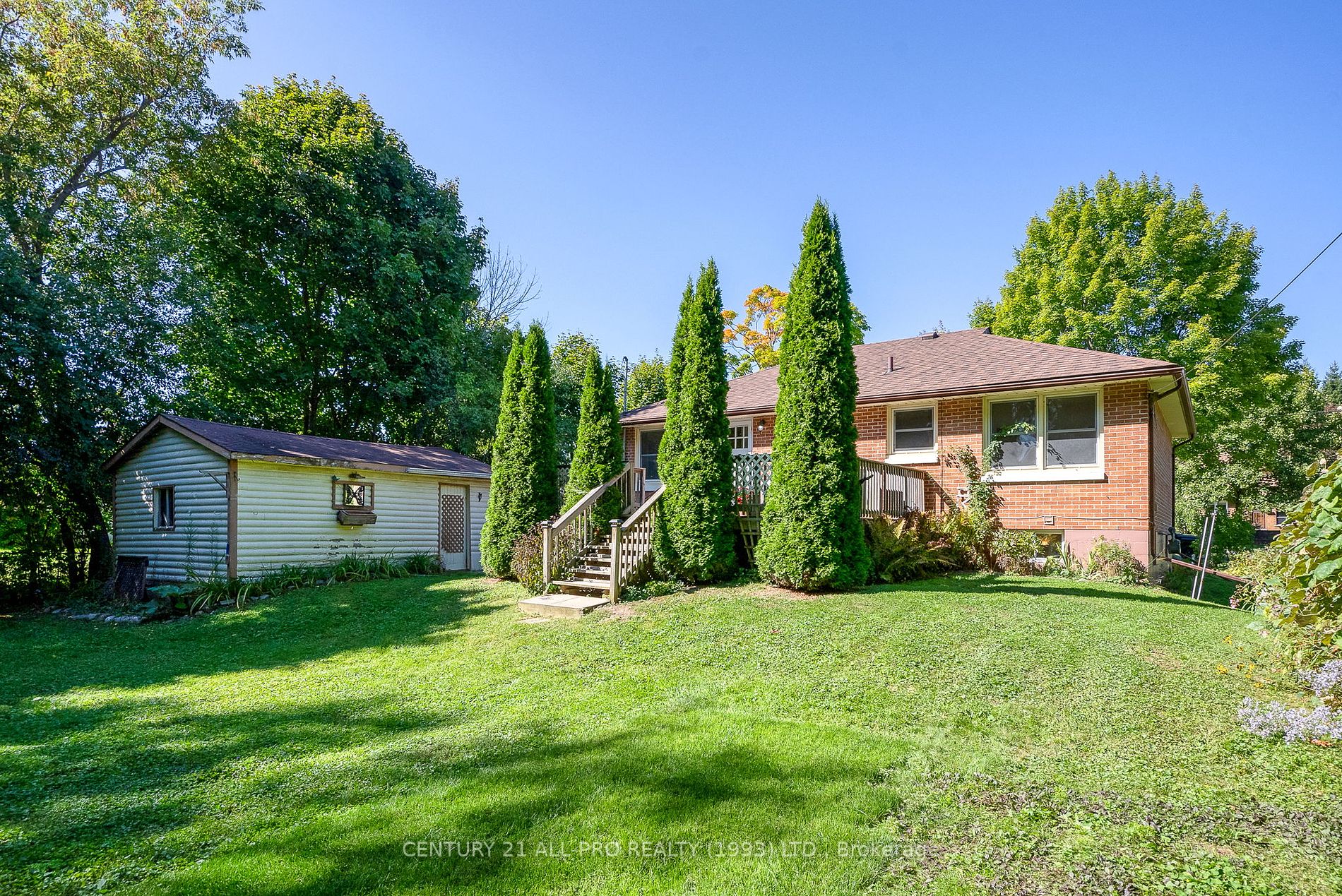 21 Orchard Ave