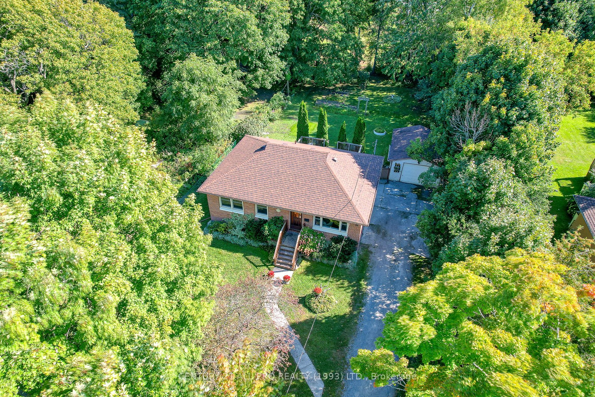 21 Orchard Ave