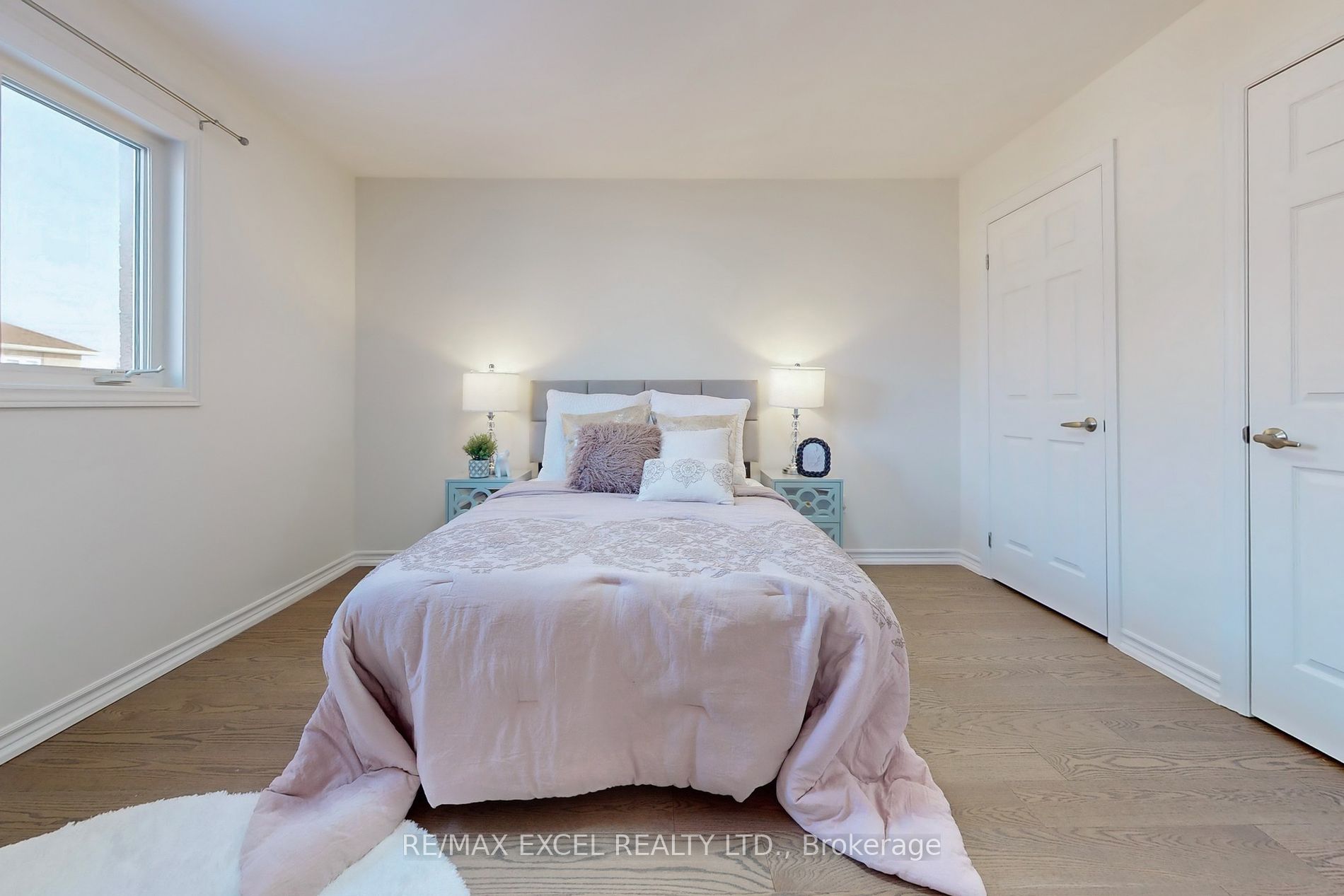 55 Ellis Crescent