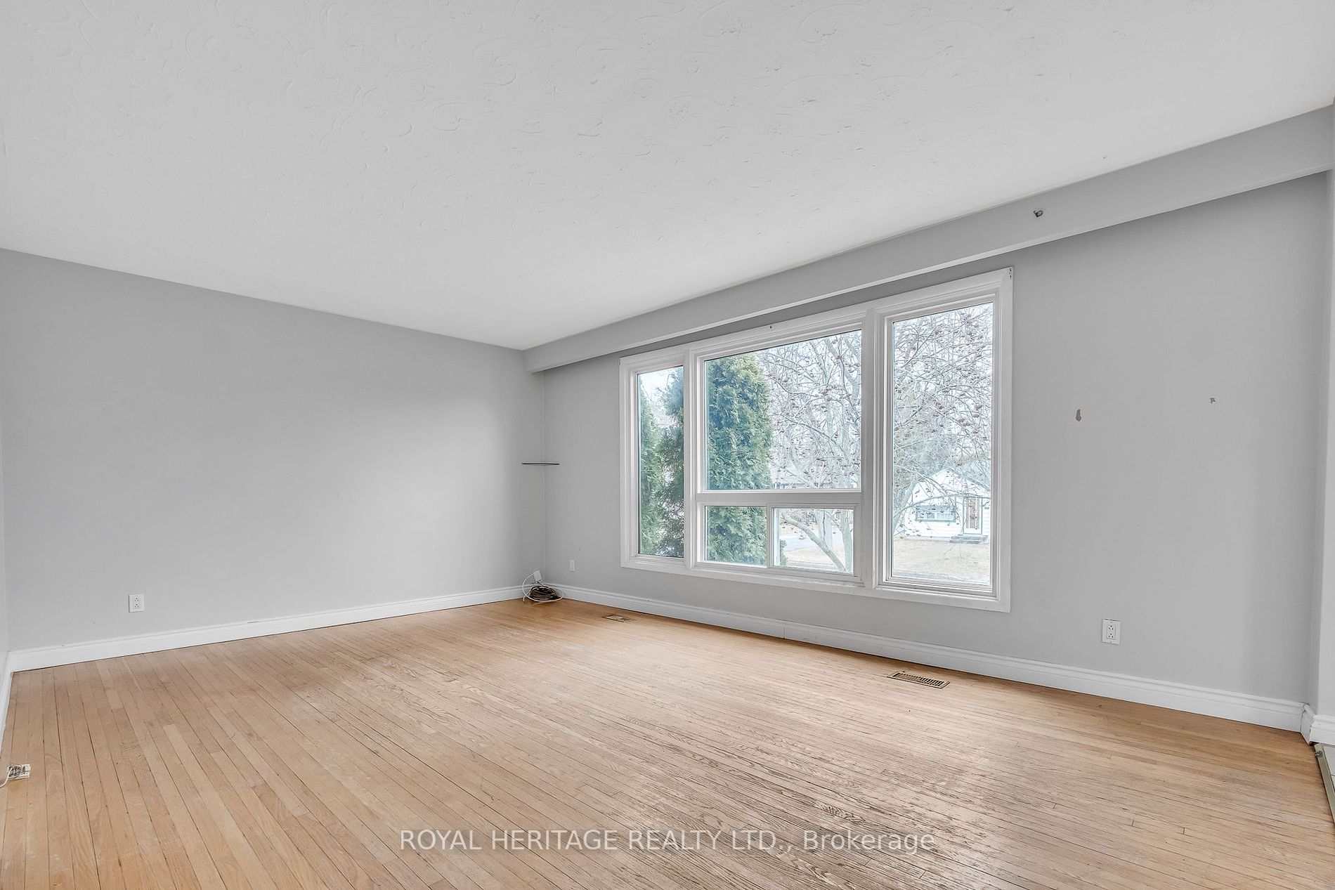 241 Sinclair St