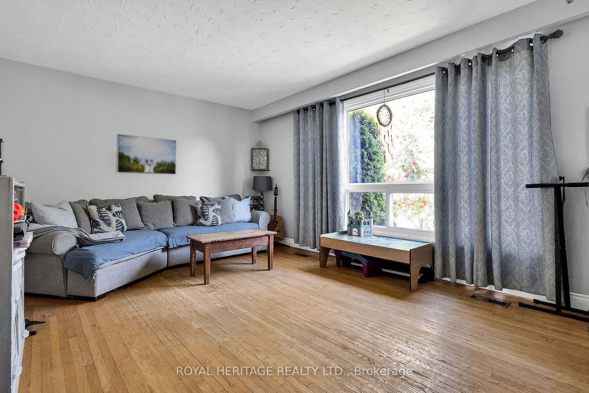 241 Sinclair St
