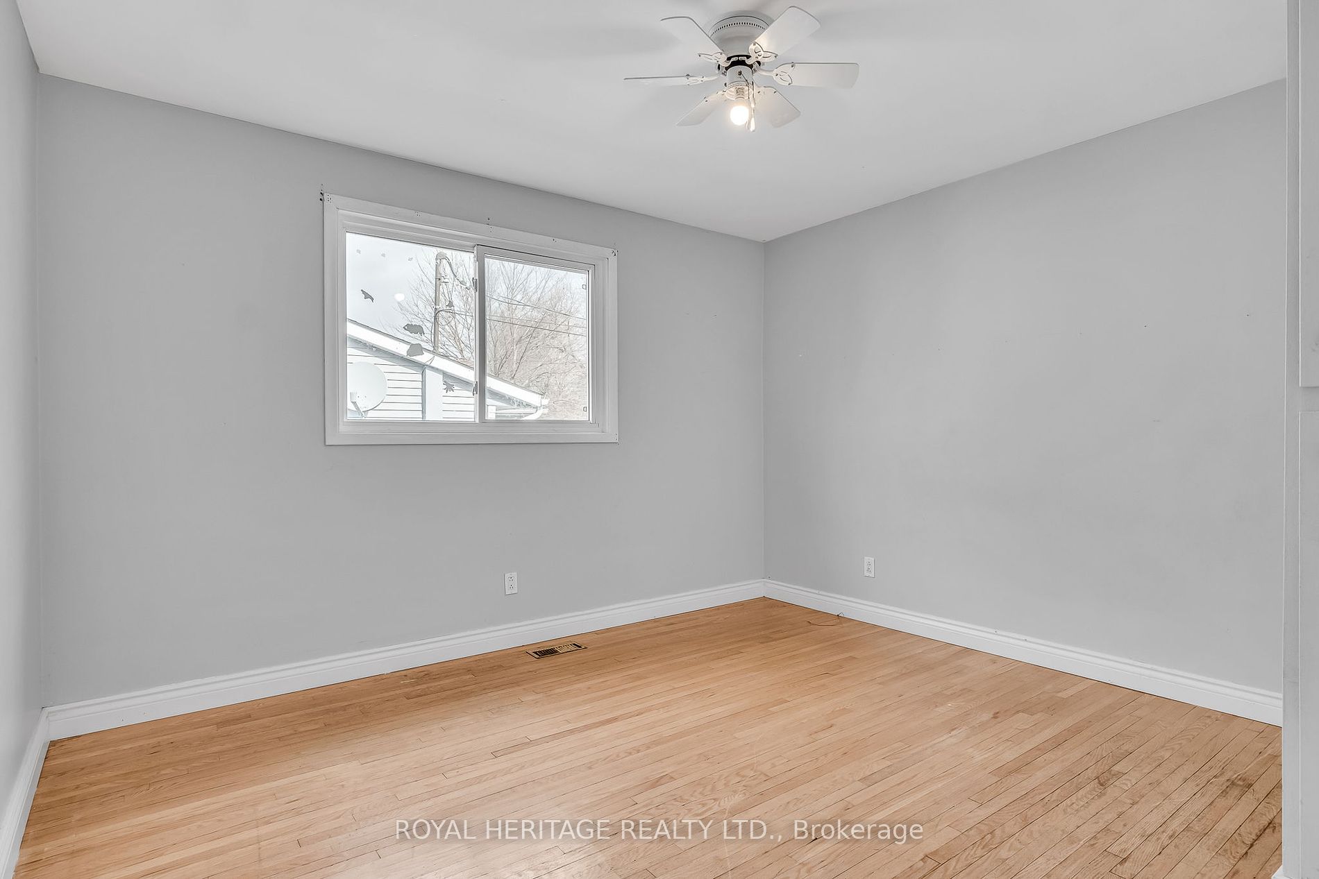 241 Sinclair St