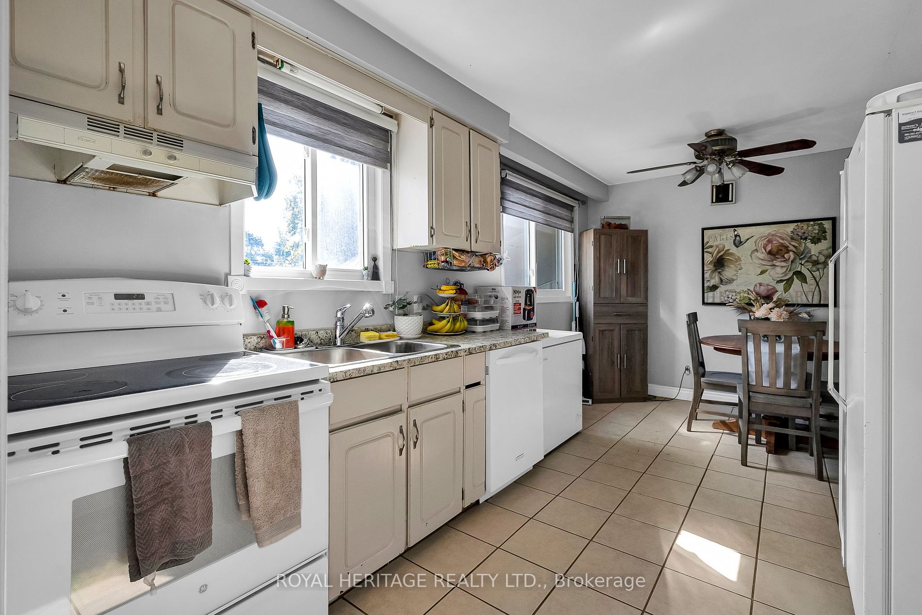 241 Sinclair St