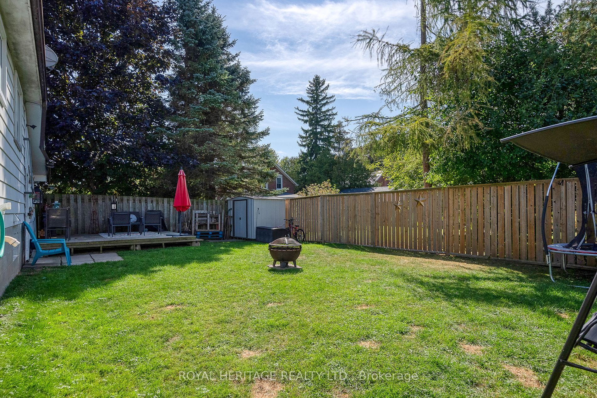 241 Sinclair St